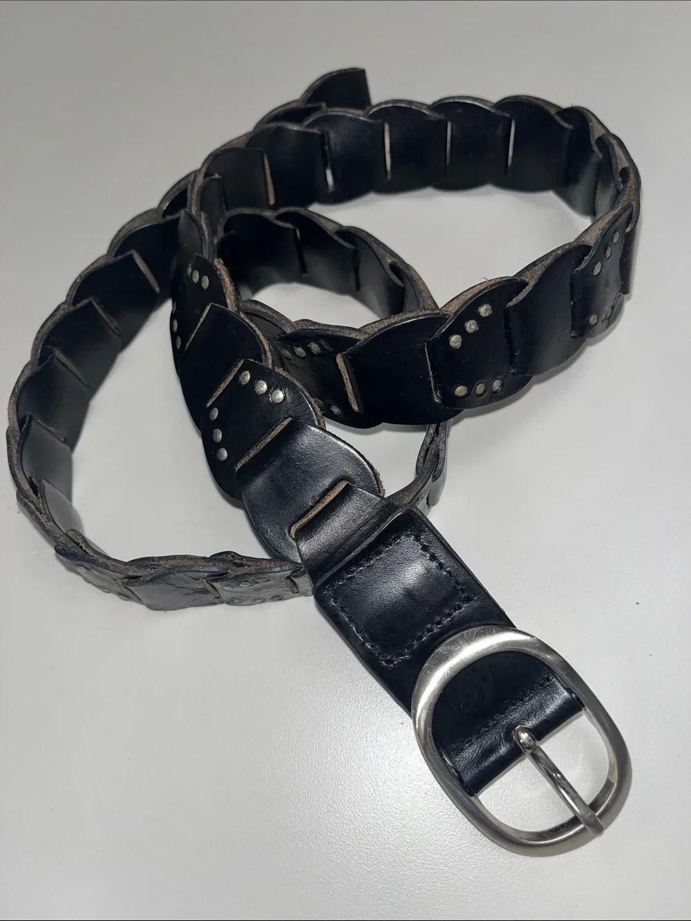 Source Unknown Black interlocking Braid Leather Belt w/Silver Buckle ML